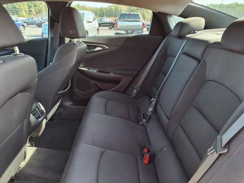 Used 2024 Chevrolet Malibu LT image 24