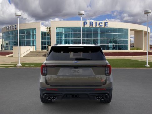 New 2026 Ford Explorer ST w/ Sun And Sound Package image 5