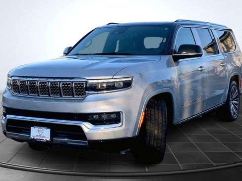 Used 2024 Jeep Grand Wagoneer L Series III image 4