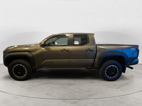 New 2026 Toyota Tacoma TRD Off-Road AWD/4WD image 2