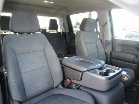 Used 2021 Chevrolet Silverado 1500 Custom Trail Boss w/ Safety Confidence Package image 12