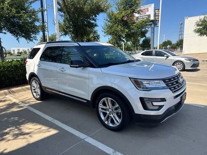 Used 2017 Ford Explorer XLT w/ Equipment Group 202A