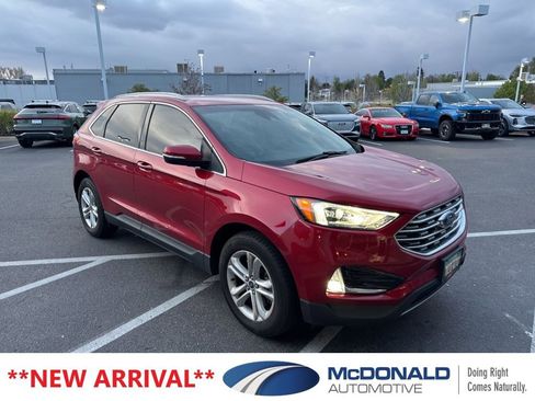 Used 2020 Ford Edge SEL w/ Convenience Package AWD/4WD image 2