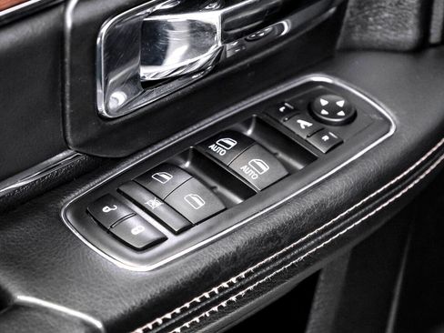 Used 2018 RAM 3500 Laramie w/ Cold Weather Group image 39