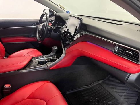 Used 2023 Toyota Camry XSE image 11