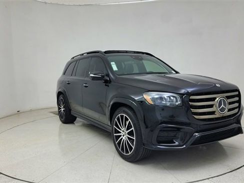 Used 2025 Mercedes-Benz GLS 450 4MATIC image 71