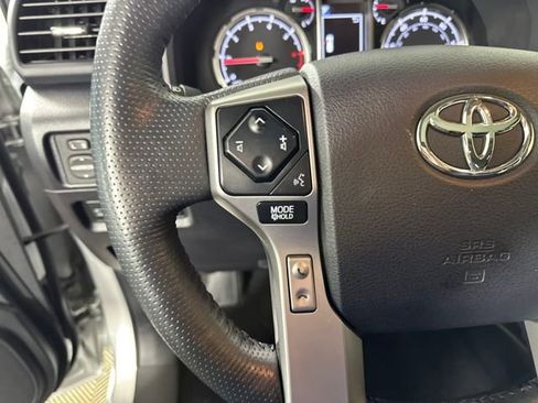 Used 2023 Toyota 4Runner Limited image 15