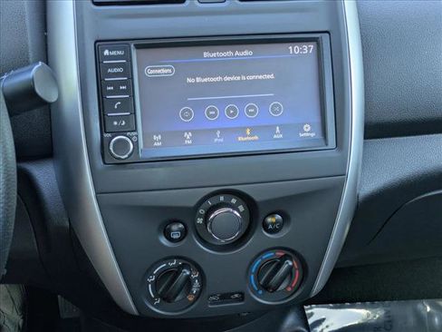 Used 2019 Nissan Versa SV image 14