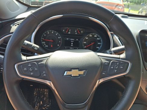 Used 2024 Chevrolet Malibu RS FWD image 20