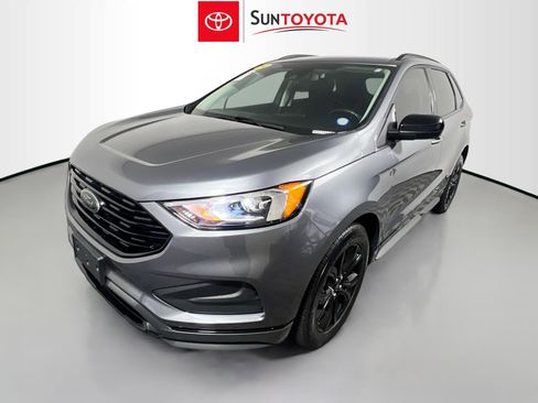 Used 2024 Ford Edge SE w/ Black Appearance Package image 9