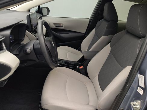 Used 2022 Toyota Corolla LE FWD image 17
