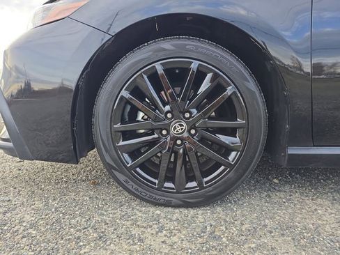 Used 2023 Toyota Camry SE image 26