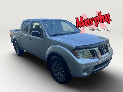 Used 2020 Nissan Frontier SV RWD image 7