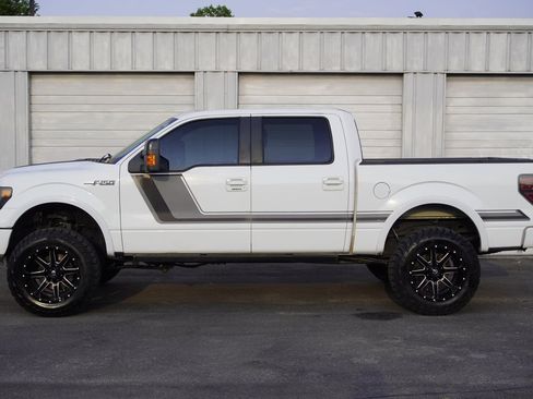 Used 2013 Ford F150 FX4 w/ Luxury Equipment Group AWD/4WD image 2