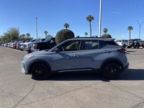 Used 2021 Nissan Kicks SR w/ SR Premium Package image 4