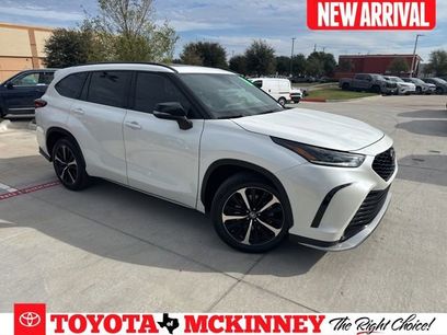 Used 2021 Toyota Highlander XSE