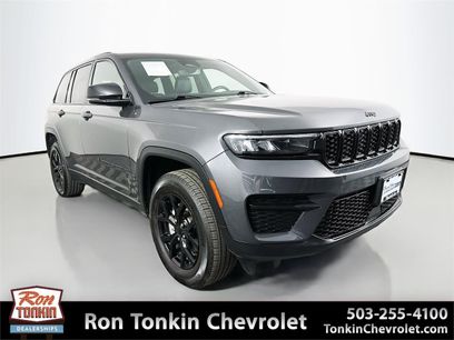 Used 2024 Jeep Grand Cherokee Altitude