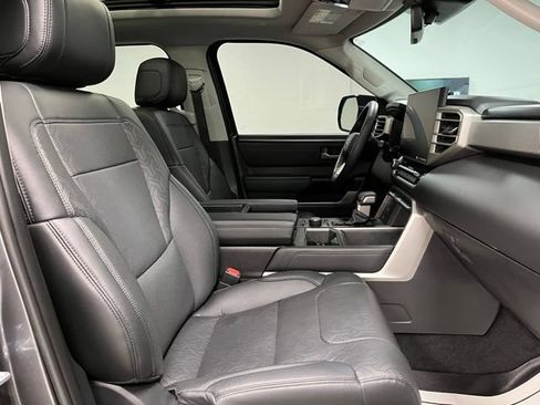 Used 2024 Toyota Tundra Limited AWD/4WD image 58