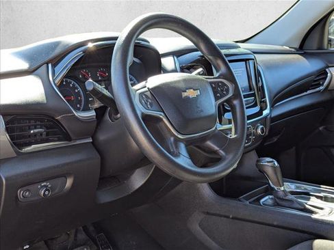 Used 2020 Chevrolet Traverse LS w/ LPO, Floor Liner Package FWD image 10