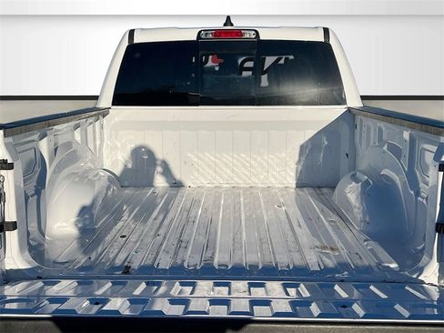 Used 2021 RAM 1500 Big Horn image 25