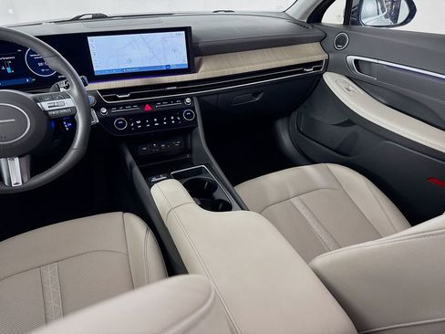 Used 2024 Hyundai Sonata Limited image 24