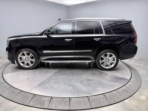 Used 2015 Cadillac Escalade 4WD image 8