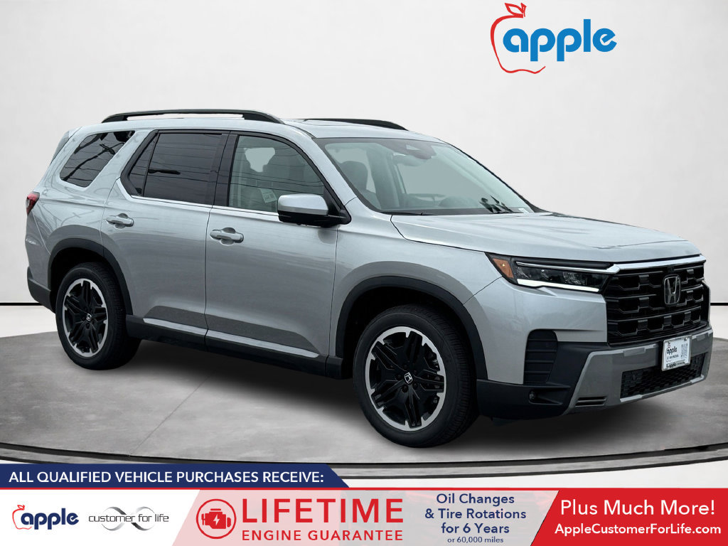 New 2026 Honda Pilot Touring image 1
