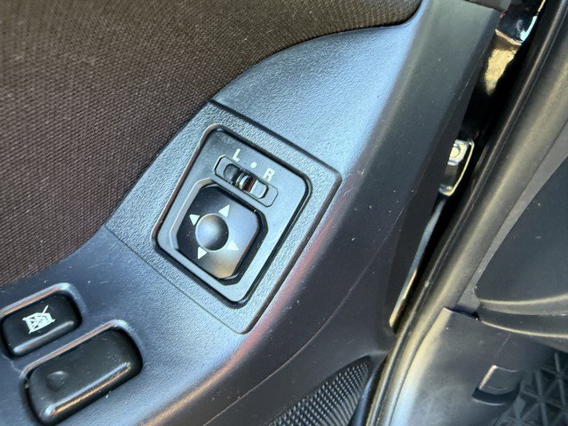 Used 2011 Mitsubishi Lancer ES FWD image 34