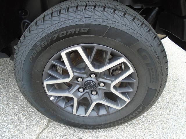 Used 2025 Jeep Wrangler Unlimited Sahara AWD/4WD image 31