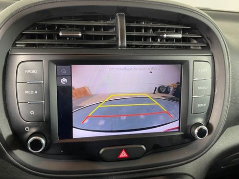 Used 2023 Kia Soul LX w/ Option Group 015 image 19