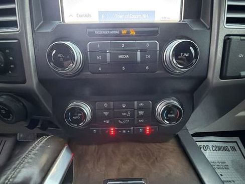 Used 2020 Ford F150 Limited w/ Trailer Tow Package AWD/4WD image 16
