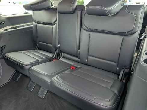 New 2026 Ford Expedition Max Platinum w/ Driver's Package AWD/4WD image 6