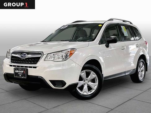 Used 2016 Subaru Forester 2.5i w/ Alloy Wheel Package AWD/4WD image 1