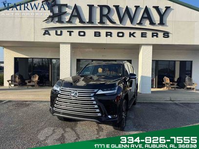 Used 2025 Lexus LX 600 4WD w/ Accessory Package (2T)