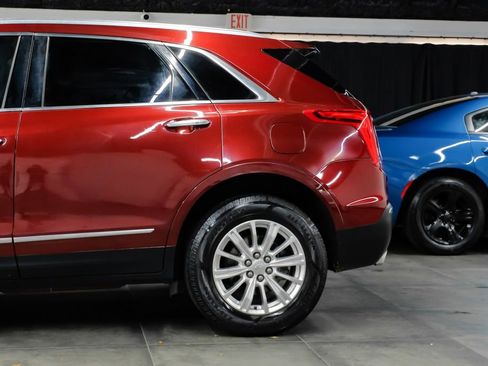 Used 2018 Cadillac XT5 FWD image 17