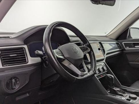 Used 2022 Volkswagen Atlas SEL Premium image 23