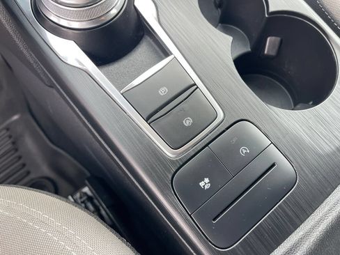 Used 2020 Ford Escape SE AWD/4WD image 14