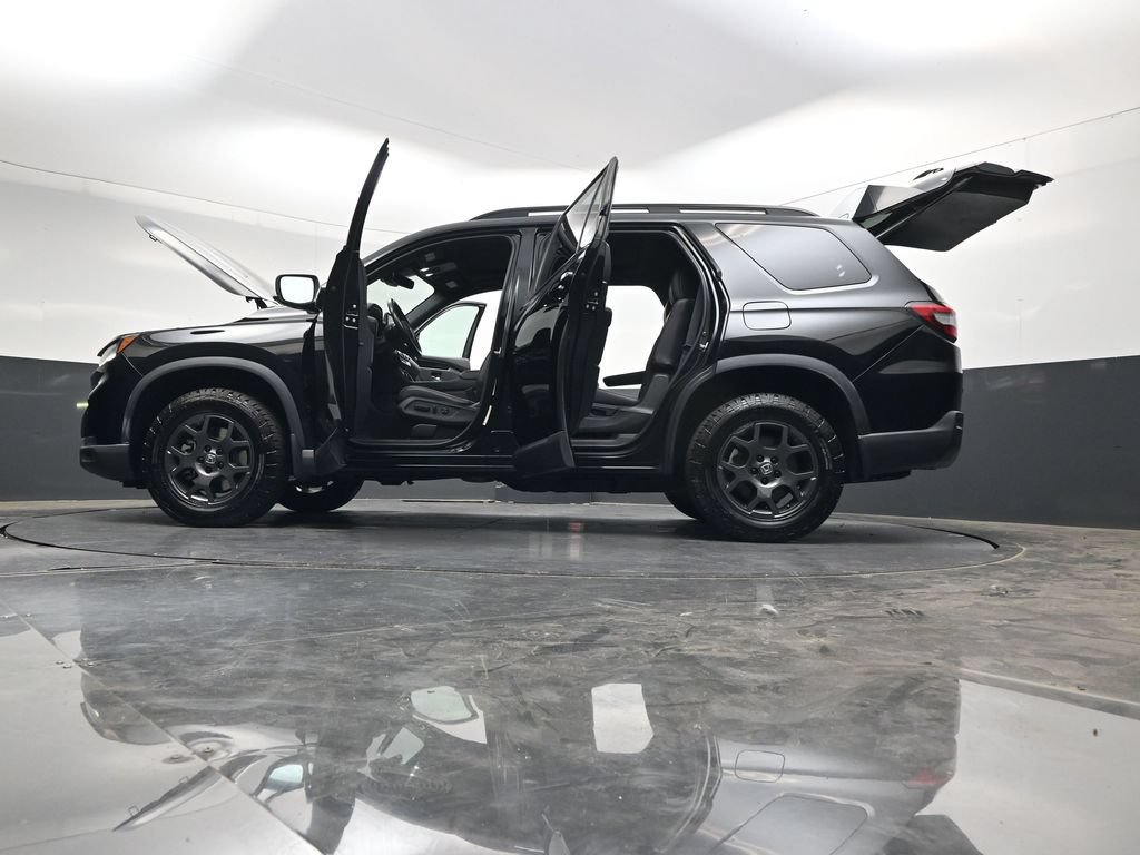 Used 2023 Honda Pilot TrailSport image 53