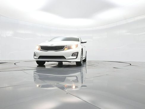 Used 2016 Kia Optima Hybrid image 45