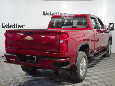 Used 2022 Chevrolet Silverado 2500 High Country w/ Z71 Off-Road Package AWD/4WD image 7
