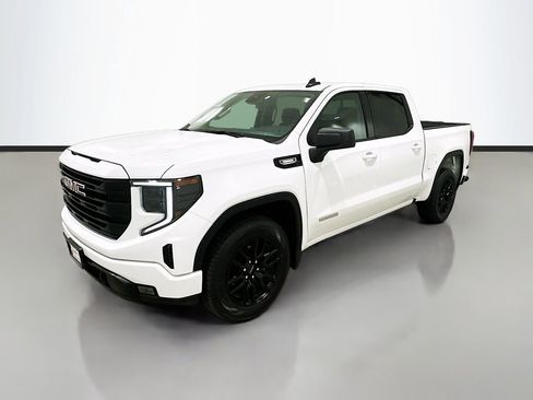 Used 2026 GMC Sierra 1500 Elevation RWD image 3