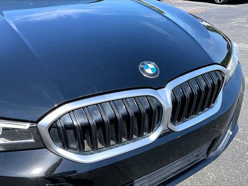 Certified 2025 BMW 330i Sedan w/ Convenience Package image 30