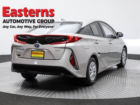 Used 2020 Toyota Prius Prime XLE image 5