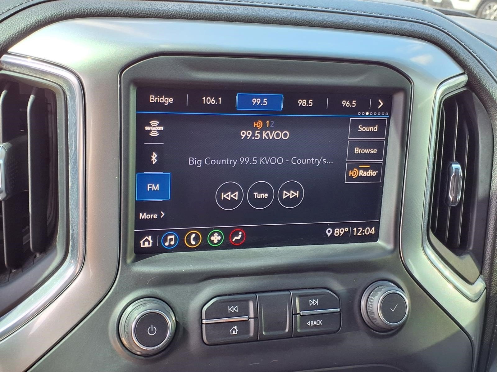 Used 2020 Chevrolet Silverado 1500 RST w/ All-Star Edition RWD image 10