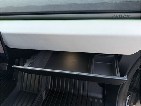 Used 2024 Tesla Cybertruck Cyberbeast image 39