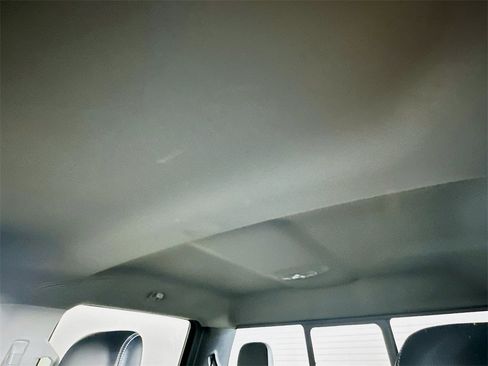 Used 2019 Ford F150 Lariat image 21