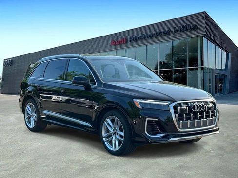 Used 2025 Audi Q7 3.0T Premium Plus w/ Premium Plus Package AWD/4WD image 7