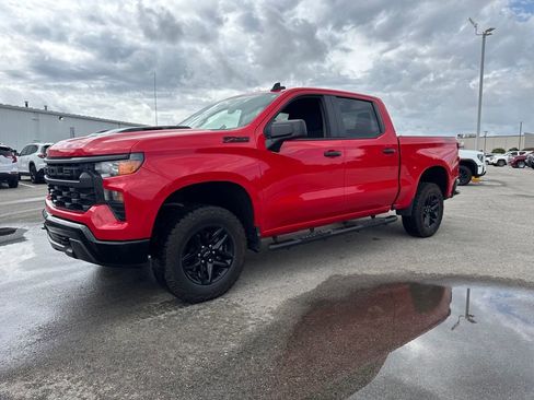 Used 2024 Chevrolet Silverado 1500 Custom Trail Boss w/ Dark Appearance Package image 1