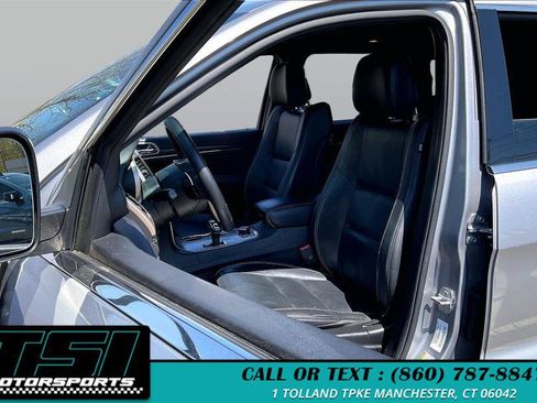 Used 2014 Jeep Grand Cherokee Limited AWD/4WD image 24