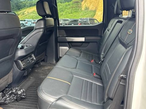 Used 2023 Ford F250 Platinum AWD/4WD image 8